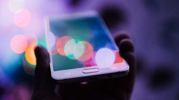 These Are The Best Chatbot Startups To Follow In 2017