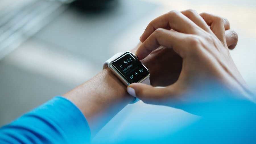 How Wearable Tech Is Changing The Game Of Business