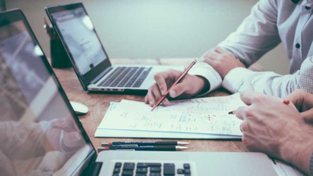 The Ultimate Strategy To Boost Sales Using Lead Magnets & Remarketing