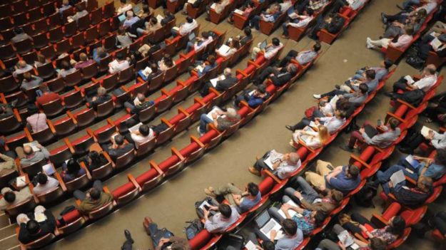 6 Smart Reasons Why Your Business Should Sponsor An Event