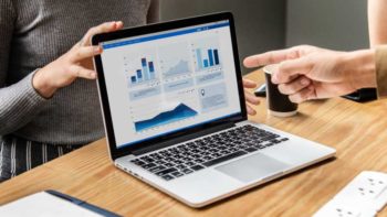 Improving Customer Experience (CX) With Data Visualization (DV)