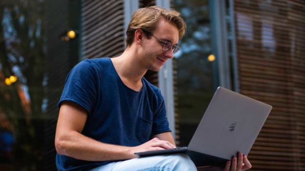 6 Simple Ways To Make Online Surveys Engaging