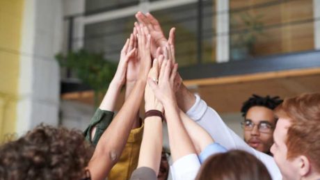 3 Pros & Cons For Startups Pursuing A Joint Venture